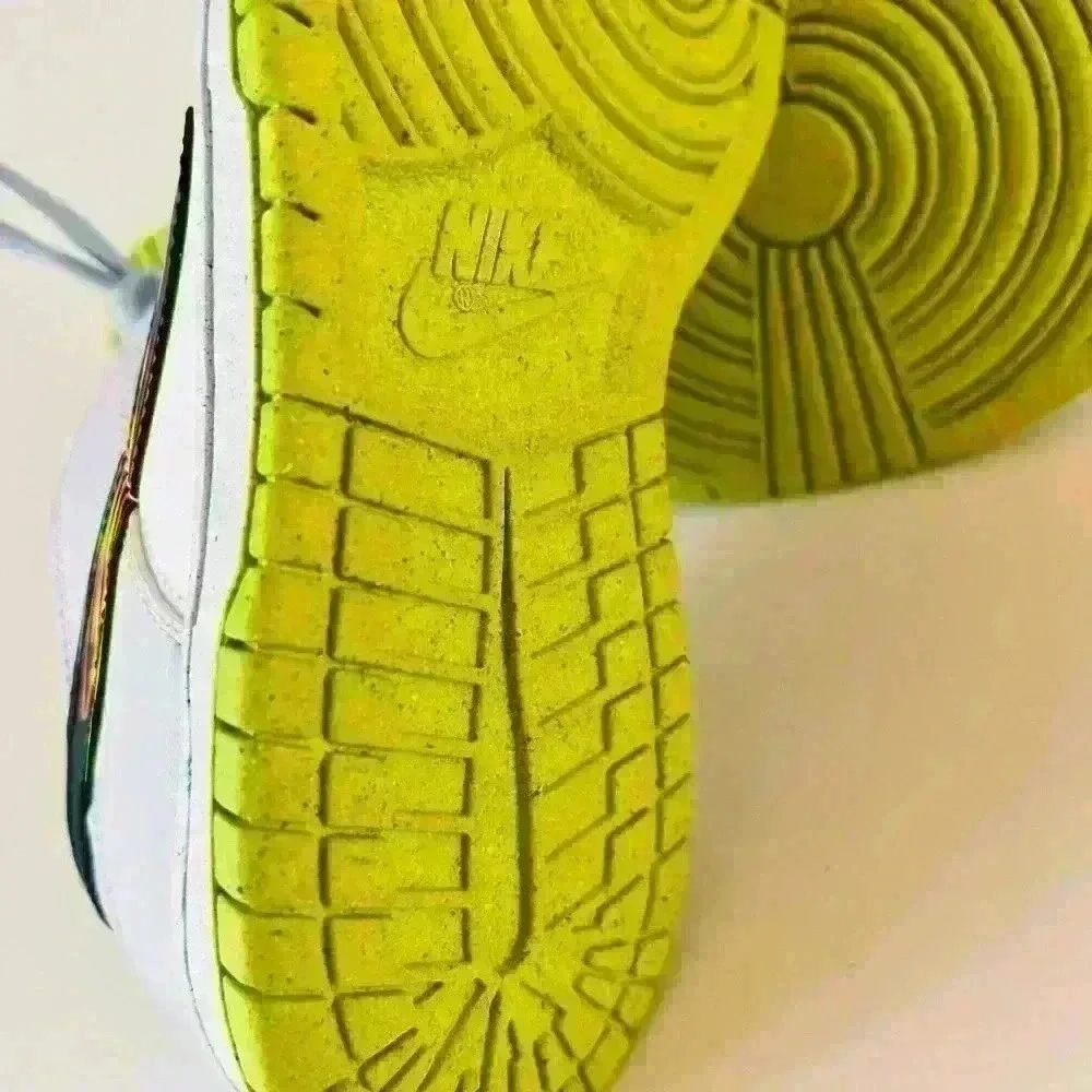 NEW! Nike Dunk Low “3D Swoosh” Sneakers.